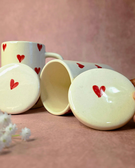 Extra Pour of Love – Mug with Lid