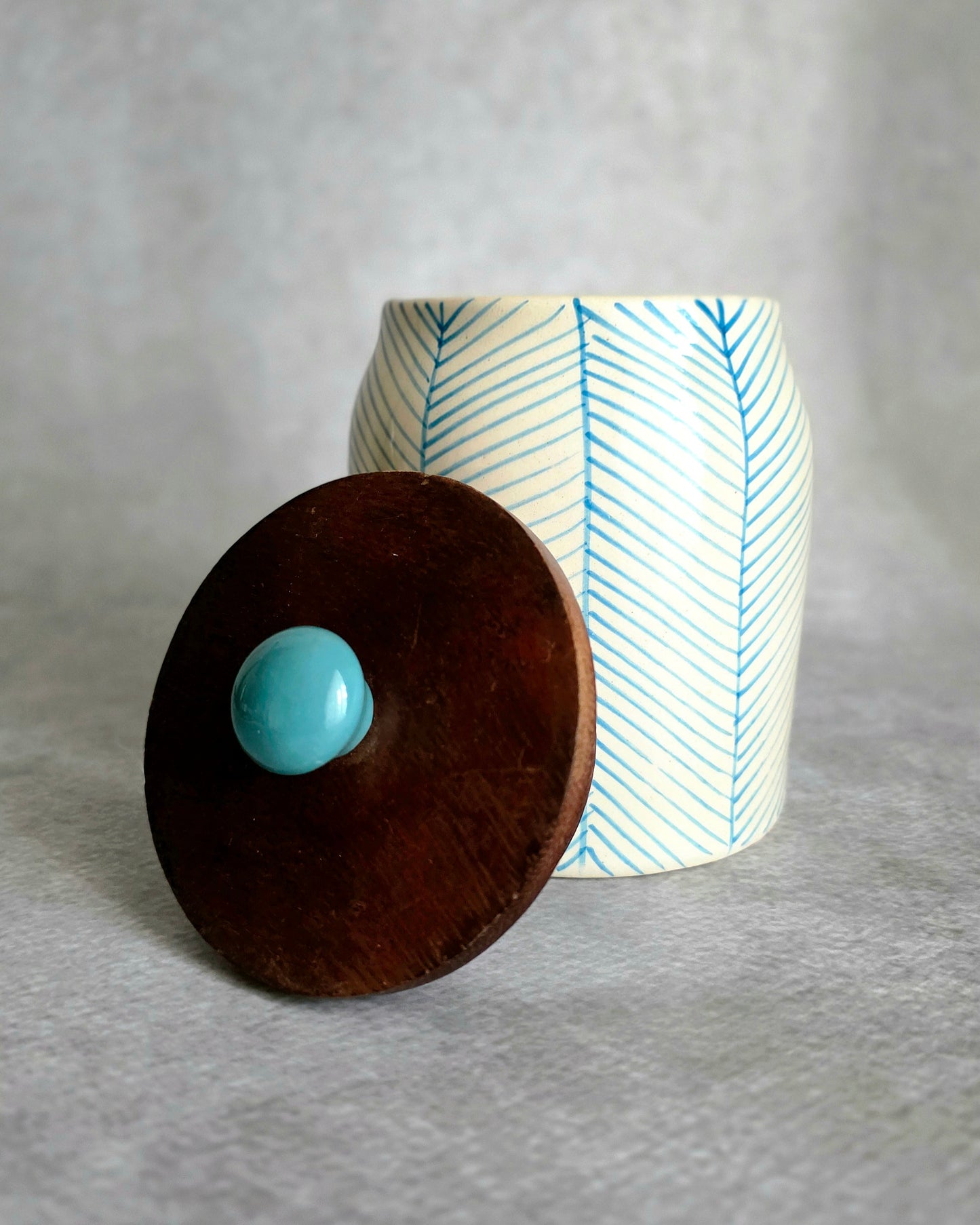 Chevron Chill Jar